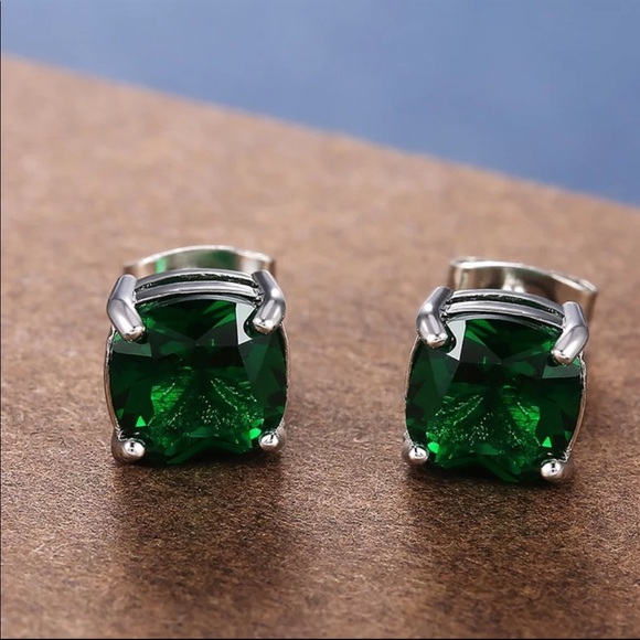 Jewelry - New Women’s Silver Plated Emerald Stud Earrings